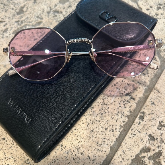 Valentino Hexagonal Pink Sunglasses with Black Case - Picture 1 of 5